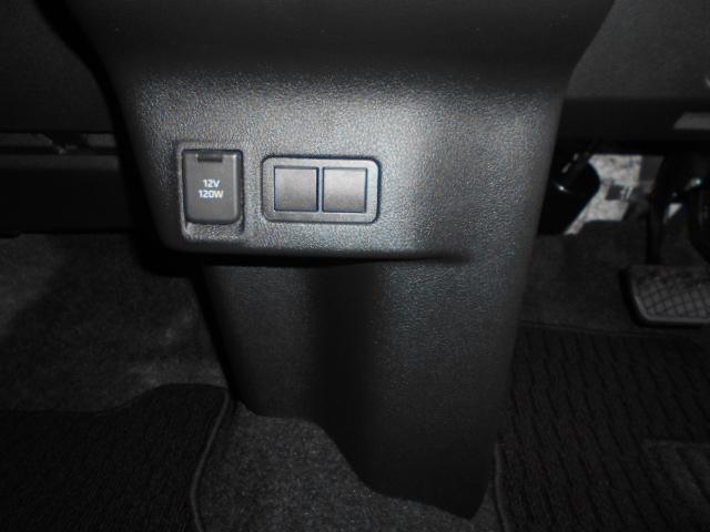 ムーヴＧ　純正１０インチナビ　ドラレコ　パノラマモニター装着２０２５年モデル　ダイハツ純正１０インチスタイリッシュメモリーナビ　ドライブレコーダー　パノラマモニター　装着車（福井県）の中古車