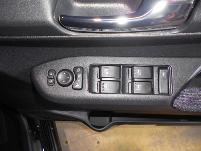 ムーヴＧ　純正１０インチナビ　ドラレコ　パノラマモニター装着２０２５年モデル　ダイハツ純正１０インチスタイリッシュメモリーナビ　ドライブレコーダー　パノラマモニター　装着車（福井県）の中古車