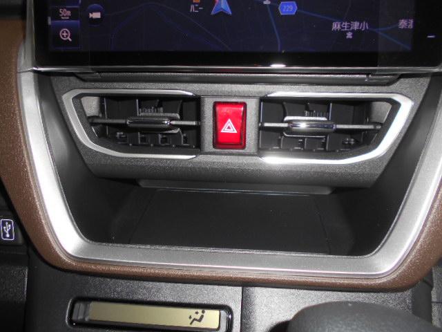 ムーヴＧ　純正１０インチナビ　ドラレコ　パノラマモニター装着２０２５年モデル　ダイハツ純正１０インチスタイリッシュメモリーナビ　ドライブレコーダー　パノラマモニター　装着車（福井県）の中古車