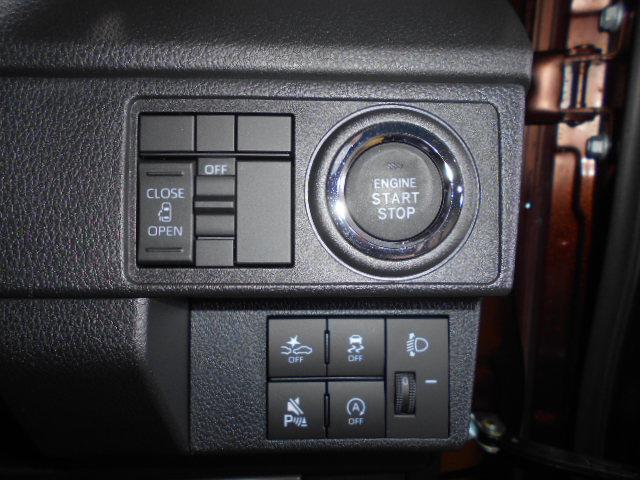 ムーヴＸ　４ＷＤ　純正ナビ　ドラレコ　パノラマモニター装着２０２５年モデル　ダイハツ純正スタンダードメモリーナビ　ドライブレコーダー　パノラマモニター　装着車（福井県）の中古車