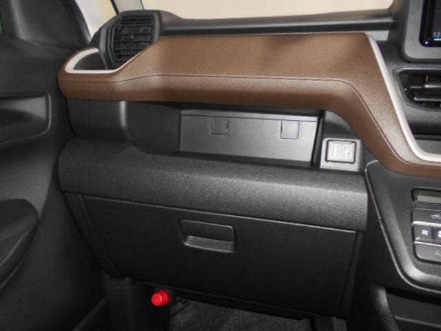 ムーヴＸ　４ＷＤ　純正ナビ　ドラレコ　パノラマモニター装着２０２５年モデル　ダイハツ純正スタンダードメモリーナビ　ドライブレコーダー　パノラマモニター　装着車（福井県）の中古車