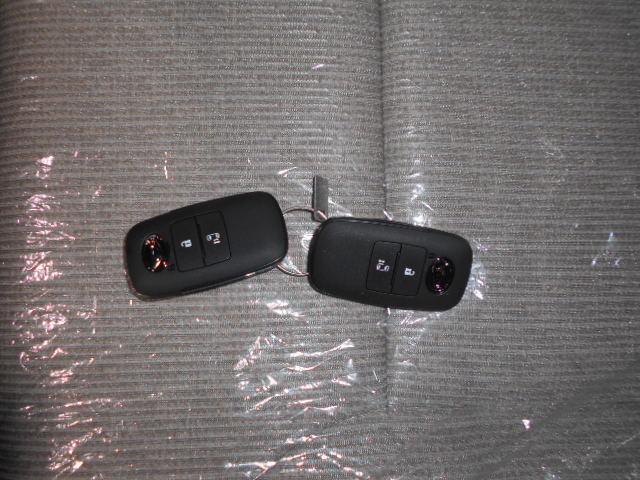 ムーヴＸ　４ＷＤ　純正ナビ　ドラレコ　パノラマモニター装着２０２５年モデル　ダイハツ純正スタンダードメモリーナビ　ドライブレコーダー　パノラマモニター　装着車（福井県）の中古車