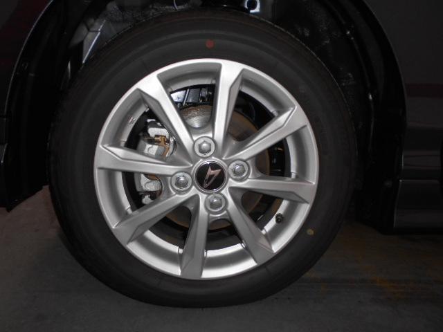 ムーヴＧ　４ＷＤ　純正１０インチナビ　ドラレコ　パノラマモニター２０２５年モデル　ダイハツ純正１０インチスタイリッシュメモリーナビ　ドライブレコーダー　パノラマモニター　装着車（福井県）の中古車