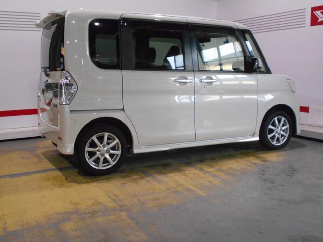 タントカスタムＸ　ＳＡ　４ＷＤ　純正ナビ　バックモニター　装着２０１５年モデル　ダイハツ純正８インチメモリーナビ　バックモニター　ドライブレコーダー　装着車　ノーマルタイヤ４本新品（福井県）の中古車