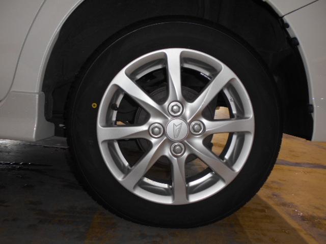 タントカスタムＸ　ＳＡ　４ＷＤ　純正ナビ　バックモニター　装着２０１５年モデル　ダイハツ純正８インチメモリーナビ　バックモニター　ドライブレコーダー　装着車　ノーマルタイヤ４本新品（福井県）の中古車