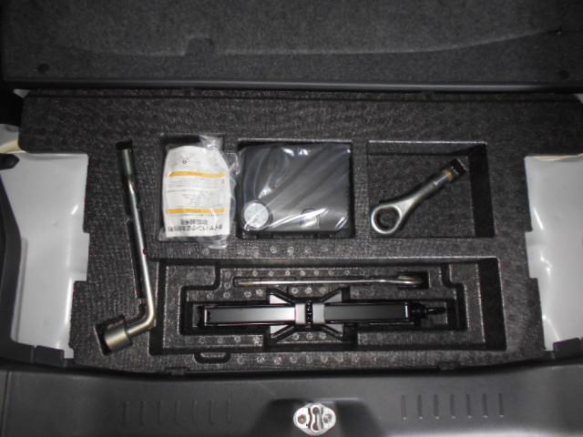 タントカスタムＸ　ＳＡ　４ＷＤ　純正ナビ　バックモニター　装着２０１５年モデル　ダイハツ純正８インチメモリーナビ　バックモニター　ドライブレコーダー　装着車　ノーマルタイヤ４本新品（福井県）の中古車