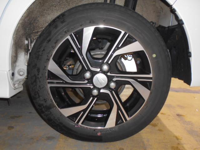 タントカスタムＸスタイルセレクション　純正ナビ　ドラレコ　装着２０２１年モデル　ダイハツ純正９インチメモリーナビ　ドライブレコーダー　パノラマモニター　ＴＶコントロールキット　装着　ノーマルタイヤ４本新品（福井県）の中古車