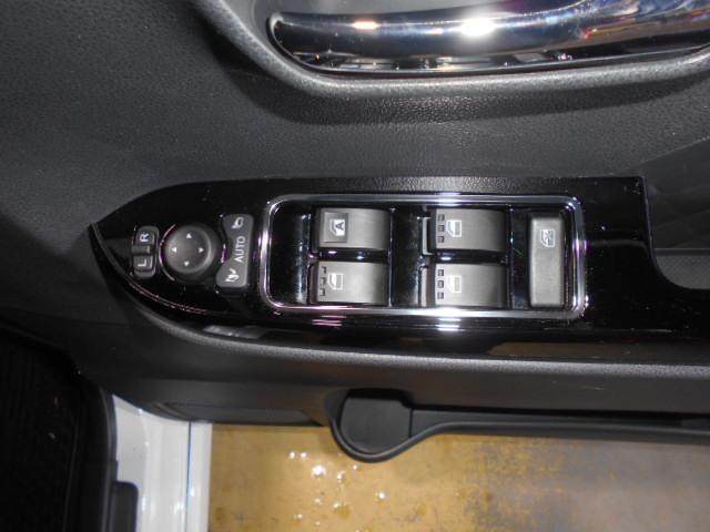 タントカスタムＸスタイルセレクション　純正ナビ　ドラレコ　装着２０２１年モデル　ダイハツ純正９インチメモリーナビ　ドライブレコーダー　パノラマモニター　ＴＶコントロールキット　装着　ノーマルタイヤ４本新品（福井県）の中古車