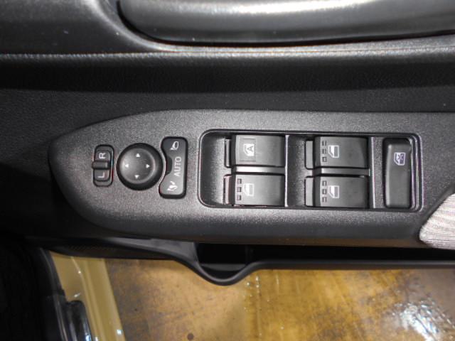 ムーヴＸ　純正ナビ　ドラレコ　パノラマモニター装着２０２５年モデル　ダイハツ純正スタンダードメモリーナビ　ドライブレコーダー　パノラマモニター　装着車（福井県）の中古車