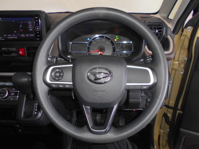 ムーヴＸ　純正ナビ　ドラレコ　パノラマモニター装着２０２５年モデル　ダイハツ純正スタンダードメモリーナビ　ドライブレコーダー　パノラマモニター　装着車（福井県）の中古車