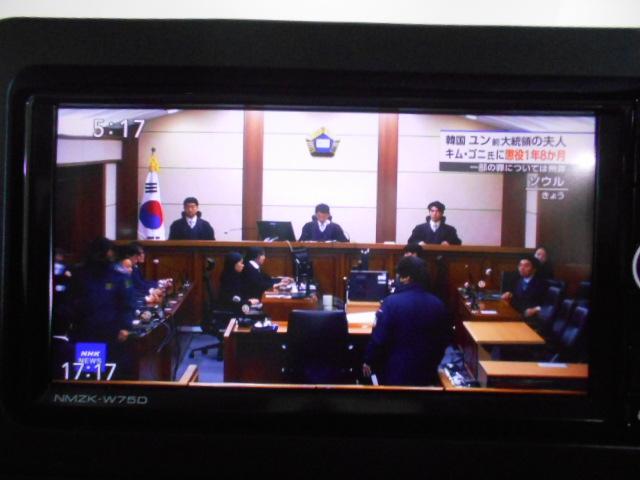 ムーヴＸ　純正ナビ　ドラレコ　パノラマモニター装着２０２５年モデル　ダイハツ純正スタンダードメモリーナビ　ドライブレコーダー　パノラマモニター　装着車（福井県）の中古車