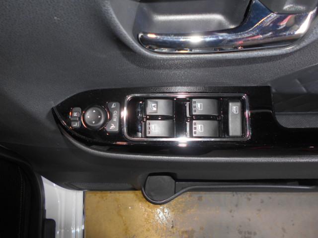 タントカスタムＸスタイルセレクション　９インチナビ　ドラレコ装着２０２１年モデル　ダイハツ純正９インチメモリーナビ　ドライブレコーダー　パノラマモニター　ＴＶコントロールキット　ＥＴＣ車載器　装着車（福井県）の中古車