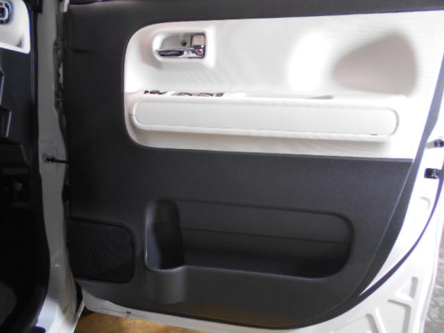 ムーヴキャンバスストライプスＧ　４ＷＤ届出済未走行車（福井県）の中古車