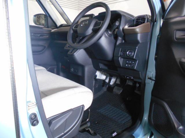 ムーヴＸ　純正ナビ　ドラレコ　パノラマモニター装着２０２５年モデル　ダイハツ純正スタンダードメモリーナビ　ドライブレコーダー　パノラマモニター　装着車（福井県）の中古車