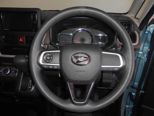 ムーヴＸ　純正ナビ　ドラレコ　パノラマモニター装着２０２５年モデル　ダイハツ純正スタンダードメモリーナビ　ドライブレコーダー　パノラマモニター　装着車（福井県）の中古車