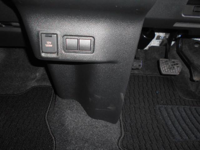 ムーヴＸ　純正ナビ　ドラレコ　パノラマモニター装着２０２５年モデル　ダイハツ純正スタンダードメモリーナビ　ドライブレコーダー　パノラマモニター　装着車（福井県）の中古車