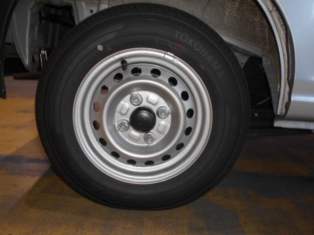 ハイゼットカーゴデラックス　４ＷＤ　ＣＶＴ車（福井県）の中古車