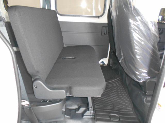 ハイゼットカーゴデラックス　４ＷＤ届出済未走行車（福井県）の中古車