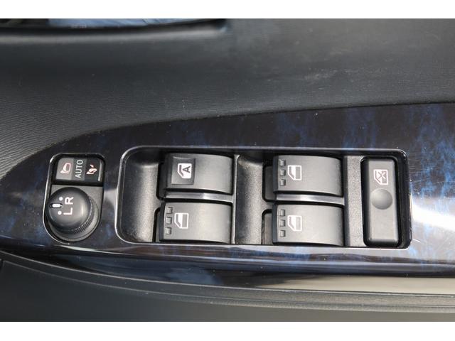 タントカスタムＲＳ　トップエディションＳＡII車線逸脱防止　Ｂｌｕｅｔｏｏｔｈ対応　ナビＴＶ　キーフリーシステム　ＬＥＤヘッドライト　電格ミラー　オートマチックハイビーム　スマートキ　盗難防止システム　ターボエンジン　ＥＴＣ　Ｂモニター　Ａライト（富山県）の中古車