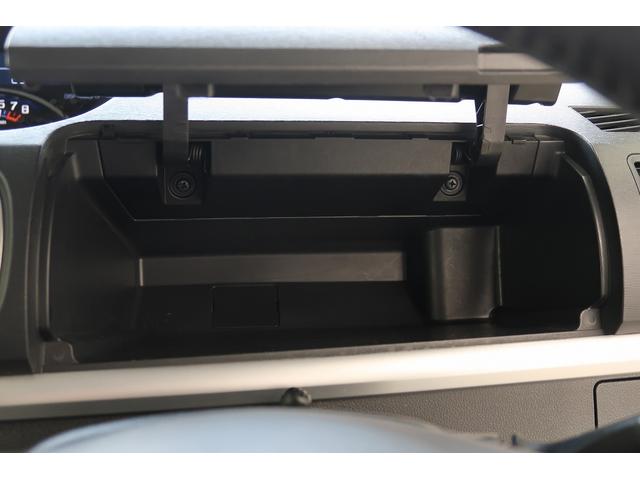 タントカスタムＲＳ　トップエディションＳＡII車線逸脱防止　Ｂｌｕｅｔｏｏｔｈ対応　ナビＴＶ　キーフリーシステム　ＬＥＤヘッドライト　電格ミラー　オートマチックハイビーム　スマートキ　盗難防止システム　ターボエンジン　ＥＴＣ　Ｂモニター　Ａライト（富山県）の中古車