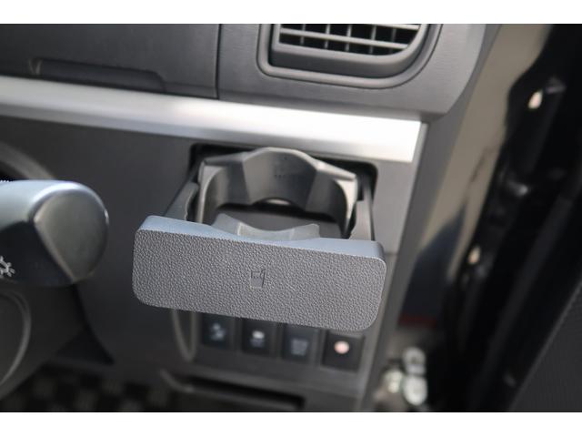 タントカスタムＲＳ　トップエディションＳＡII車線逸脱防止　Ｂｌｕｅｔｏｏｔｈ対応　ナビＴＶ　キーフリーシステム　ＬＥＤヘッドライト　電格ミラー　オートマチックハイビーム　スマートキ　盗難防止システム　ターボエンジン　ＥＴＣ　Ｂモニター　Ａライト（富山県）の中古車