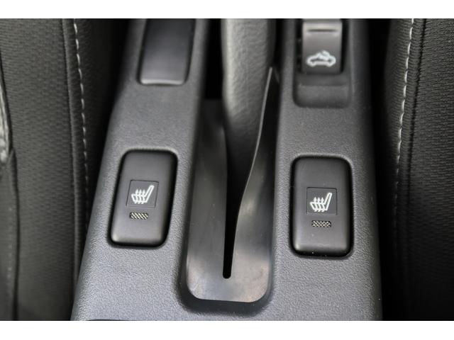 コペンローブ助手席エアバッグ　イモビライザー　ナビ＆ＴＶ　Ｂモニター　インテリジェントキー　ターボ車　キーフリー　アルミ　運転席エアバック　ＬＥＤ　ＡＢＳ　ＥＴＣ　ドラレコ　衝突安全ボディ　オートライト　横滑防止（富山県）の中古車