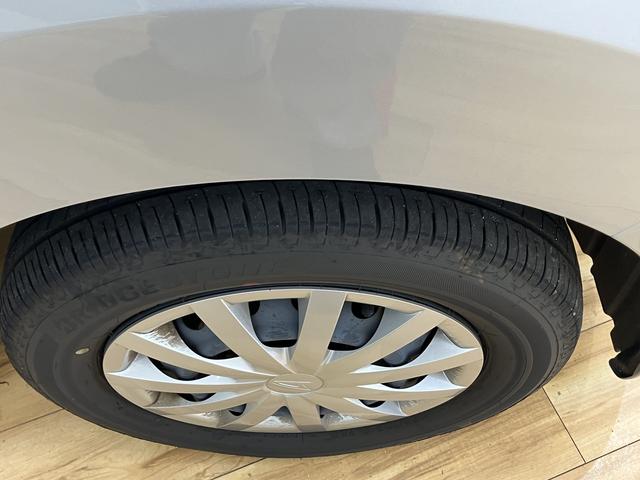 ミライースＬ　ＳＡIII　／キーレス／オーディオレス／アイドリングＳＴＯＰ　衝突防止　キ−レス　Ｗエアバッグ　横滑防止　レーンキープアシスト　オートハイビーム　運転席エアバック　ＡＢＳ　衝突安全ボディ　メンテナンスノート（富山県）の中古車