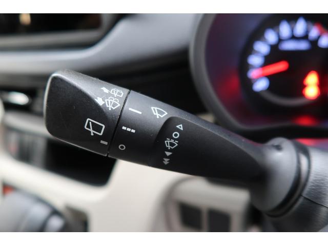 ムーヴX SA /オーディオレス/キーフリー/オートライト助手席エアバッグ 衝突回避支援ブレーキ エアバック キーフリー スマートキ 横滑り防止 オートライト 整備記録簿 ベンチシート ABS 盗難防止システム アルミホイール 衝突安全ボディ Aストップ(富山県)の中古車