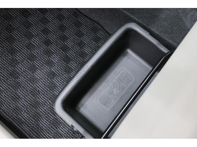 ムーヴX SA /オーディオレス/キーフリー/オートライト助手席エアバッグ 衝突回避支援ブレーキ エアバック キーフリー スマートキ 横滑り防止 オートライト 整備記録簿 ベンチシート ABS 盗難防止システム アルミホイール 衝突安全ボディ Aストップ(富山県)の中古車