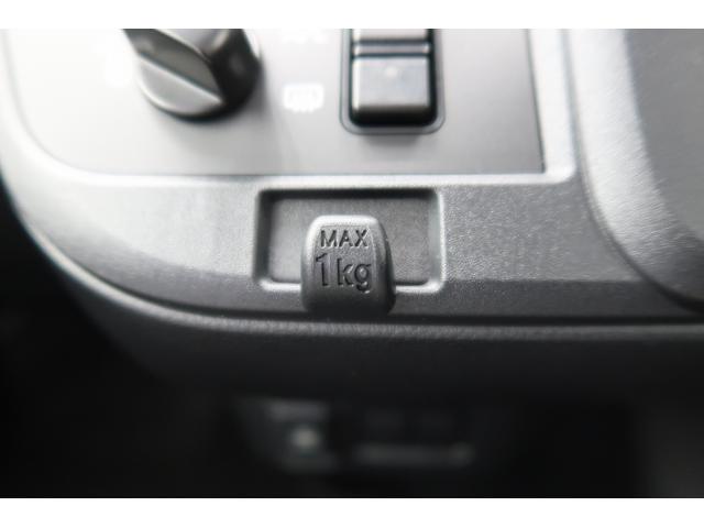 ムーヴＬ　／オーディオレス／キーレスエントリー／ＬＥＤヘッドライト誤発進抑制装置　キーレス　オートマチックハイビーム　ベンチシート　衝突安全ボディ　電動格納ドアミラー　オートライト　アイドリングストップ　ＬＥＤヘッドランプ　レーンアシスト　盗難防止システム（富山県）の中古車