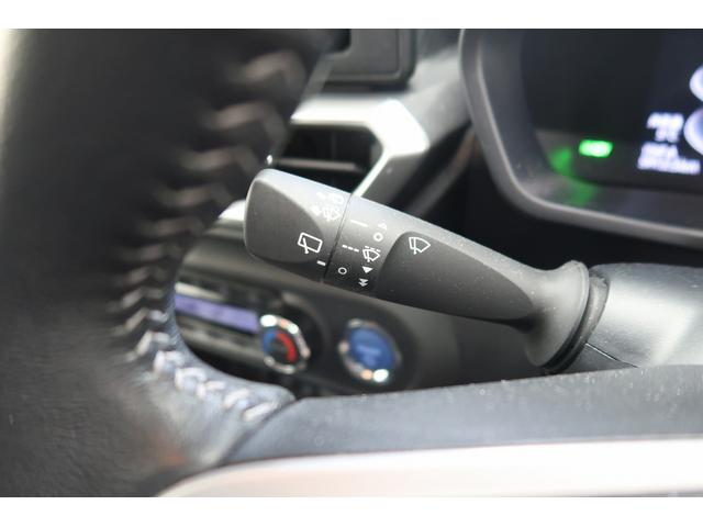 ロッキープレミアムG HEV /オーディオレス/キーフリー/LED車線逸脱防止 Aストップ 盗難防止装置 オートLED 電動格納式ドアミラー 衝突安全ボディ 記録簿 LED Sヒーター キーレスエントリー スマートキー アルミホイール オートライト 衝突回避支援(富山県)の中古車