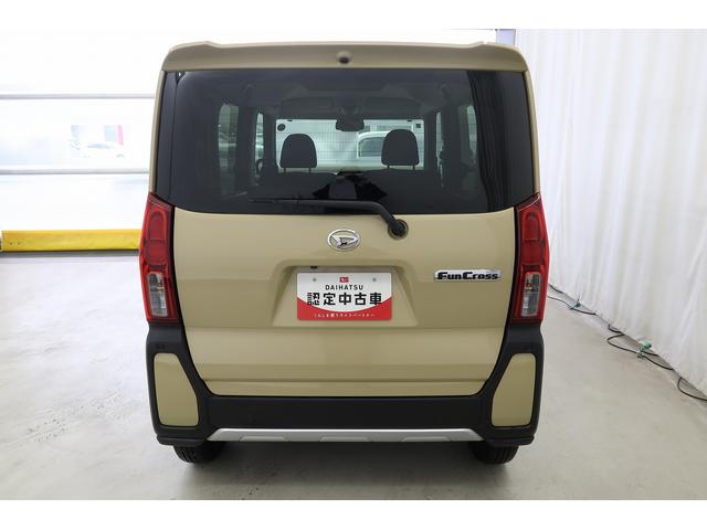 タントファンクロス　／オーディオレス／バックカメラ／両側電動スライ誤発進抑制機能　ＡＨＢ　Ｉ−ＳＴＯＰ　バックカメラ付　シートＨ　電動格納ドアミラー　ＬＥＤライト　衝突安全ボディ　レーンキープアシスト　定期点検記録簿　セキュリティ　キーレスキー　Ａライト（富山県）の中古車