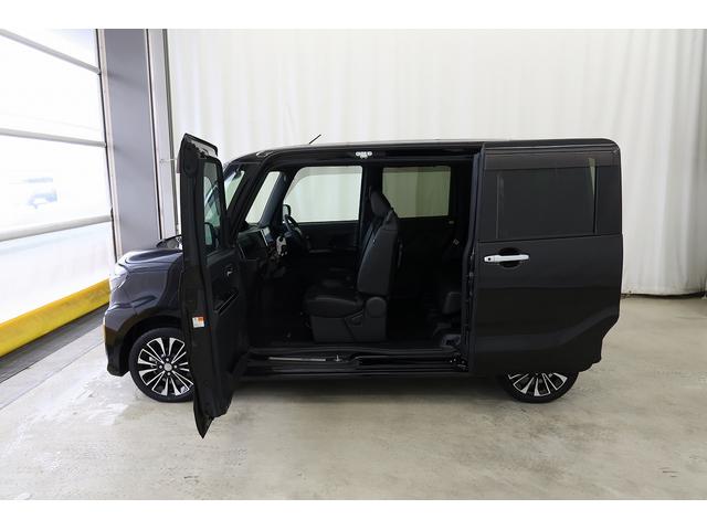 タントカスタムＲＳ　／４ＷＤ／ナビ／パノラマ／両側電動スライドＢＴオーディオ　シートヒータ　ターボモデル　ナビＴＶ　フルタイム４ＷＤ　盗難防止　ドライブレコーダ　ＥＴＣ　スマートキ−　ＬＥＤライト　エコアイドル　車線逸脱警報　電動格納ミラー　アルミ　オートライト（富山県）の中古車