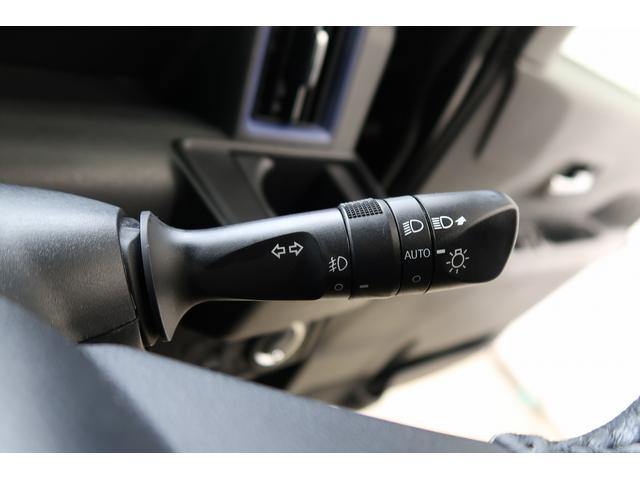 タントカスタムＲＳ　／４ＷＤ／ナビ／パノラマ／両側電動スライドＢＴオーディオ　シートヒータ　ターボモデル　ナビＴＶ　フルタイム４ＷＤ　盗難防止　ドライブレコーダ　ＥＴＣ　スマートキ−　ＬＥＤライト　エコアイドル　車線逸脱警報　電動格納ミラー　アルミ　オートライト（富山県）の中古車