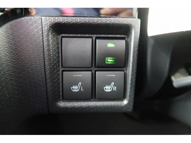 タントカスタムＲＳ　／４ＷＤ／ナビ／パノラマ／両側電動スライドＢＴオーディオ　シートヒータ　ターボモデル　ナビＴＶ　フルタイム４ＷＤ　盗難防止　ドライブレコーダ　ＥＴＣ　スマートキ−　ＬＥＤライト　エコアイドル　車線逸脱警報　電動格納ミラー　アルミ　オートライト（富山県）の中古車