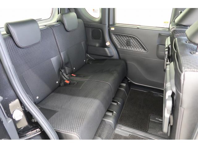 タントカスタムＲＳ　／４ＷＤ／ナビ／パノラマ／両側電動スライドＢＴオーディオ　シートヒータ　ターボモデル　ナビＴＶ　フルタイム４ＷＤ　盗難防止　ドライブレコーダ　ＥＴＣ　スマートキ−　ＬＥＤライト　エコアイドル　車線逸脱警報　電動格納ミラー　アルミ　オートライト（富山県）の中古車