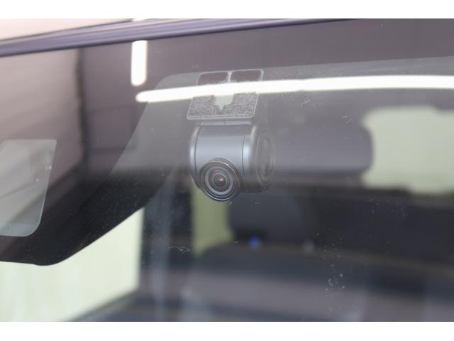 タントカスタムＲＳ　／４ＷＤ／ナビ／パノラマ／両側電動スライドＢＴオーディオ　シートヒータ　ターボモデル　ナビＴＶ　フルタイム４ＷＤ　盗難防止　ドライブレコーダ　ＥＴＣ　スマートキ−　ＬＥＤライト　エコアイドル　車線逸脱警報　電動格納ミラー　アルミ　オートライト（富山県）の中古車