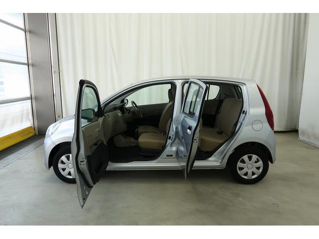 ミラＸスペシャル　／５速マニュアル／キーレスエントリ／ＣＤオーデ５速マニュアルミッション　ＣＤオーディオ　ダブルエアバック　キーレスエントリーキー　エアーバッグ　ＡＢＳ（富山県）の中古車