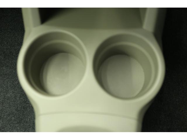 ミラＸスペシャル　／５速マニュアル／キーレスエントリ／ＣＤオーデ５速マニュアルミッション　ＣＤオーディオ　ダブルエアバック　キーレスエントリーキー　エアーバッグ　ＡＢＳ（富山県）の中古車