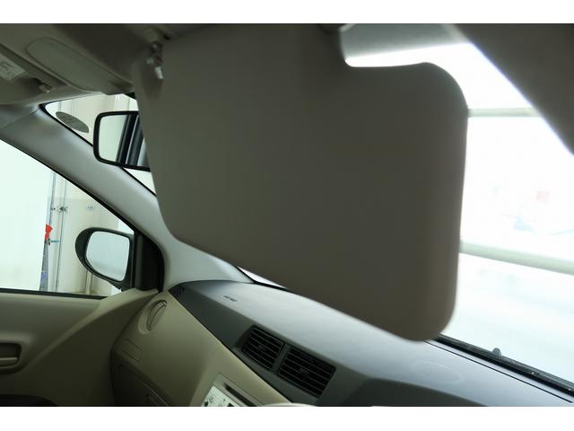 ミラＸスペシャル　／５速マニュアル／キーレスエントリ／ＣＤオーデ５速マニュアルミッション　ＣＤオーディオ　ダブルエアバック　キーレスエントリーキー　エアーバッグ　ＡＢＳ（富山県）の中古車