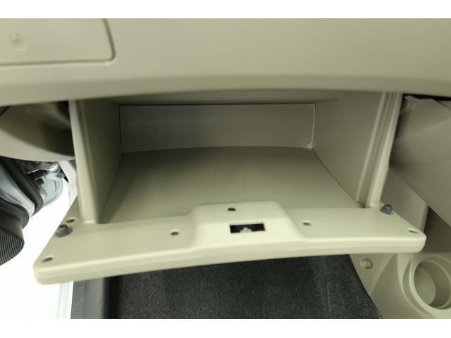 ミラＸスペシャル　／５速マニュアル／キーレスエントリ／ＣＤオーデ５速マニュアルミッション　ＣＤオーディオ　ダブルエアバック　キーレスエントリーキー　エアーバッグ　ＡＢＳ（富山県）の中古車