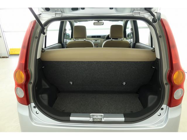 ミラＸスペシャル　／５速マニュアル／キーレスエントリ／ＣＤオーデ５速マニュアルミッション　ＣＤオーディオ　ダブルエアバック　キーレスエントリーキー　エアーバッグ　ＡＢＳ（富山県）の中古車