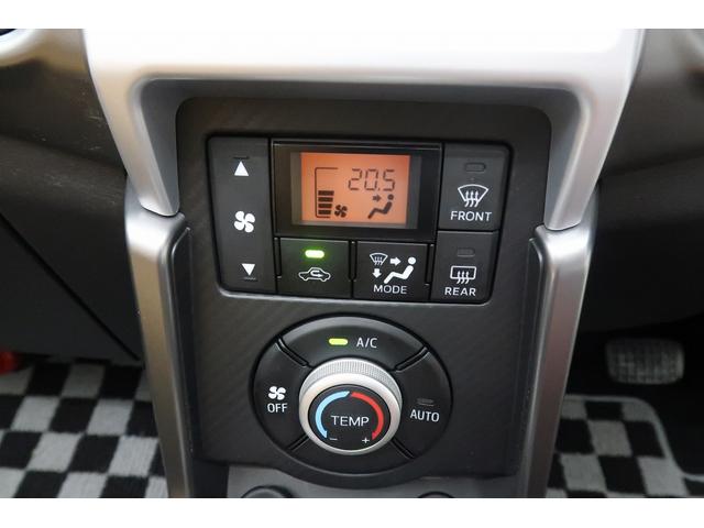 コペンセロ　／カーナビ／バックカメラ／キーフリー／ＬＥＤヘッドランスマキ−　ＢＴ接続　ＡＵＴＯライト　ターボエンジン　運転席助手席エアバック　キーレスエントリー　ＶＳＡ　イモビライザー　整備記録簿　ＡＢＳ　ＬＥＤヘットランプ　ＥＴＣ車載器　ＳＲＳ　アルミホイール（富山県）の中古車