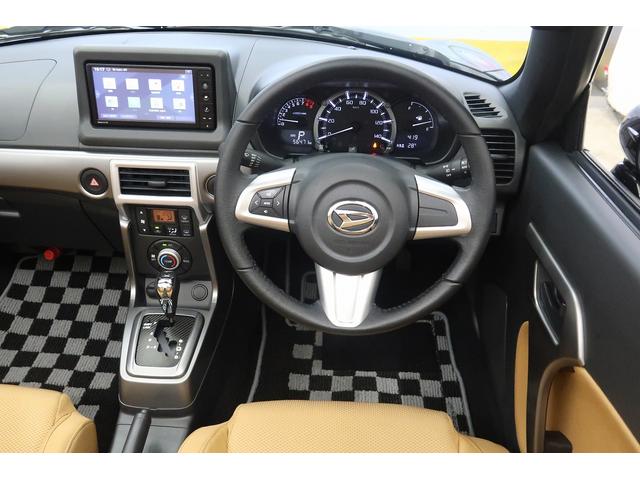 コペンセロ　／カーナビ／バックカメラ／キーフリー／ＬＥＤヘッドランスマキ−　ＢＴ接続　ＡＵＴＯライト　ターボエンジン　運転席助手席エアバック　キーレスエントリー　ＶＳＡ　イモビライザー　整備記録簿　ＡＢＳ　ＬＥＤヘットランプ　ＥＴＣ車載器　ＳＲＳ　アルミホイール（富山県）の中古車