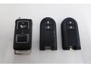 レーンキープ　電動格納ドアミラー　ベンチシート　盗難防止システム　ＡＢＳ　オートハイビーム　アルミ　デュアルエアバッグ　キーフリー　オートライト　ＬＥＤヘッドライト　ＥＴＣ車載器　エアバック　記録簿（富山県）の中古車