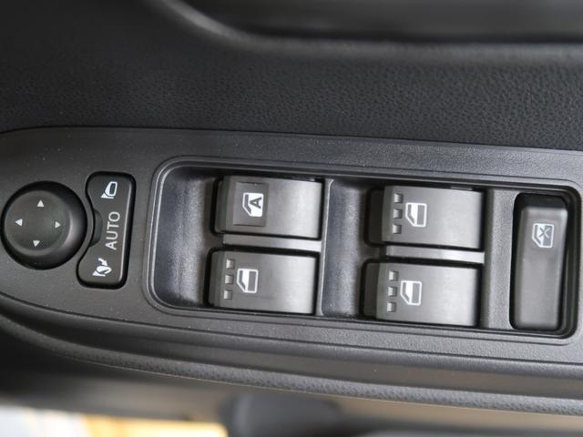 タントＸターボターボ車　前後誤発進抑制　キーフリーシステム　バックモニター　シートヒーター　４ＷＤ　スマートキー　ＥＴＣ　レーンアシスト　オートライト　アイドリングストップ　ブルートゥースオーディオ（富山県）の中古車