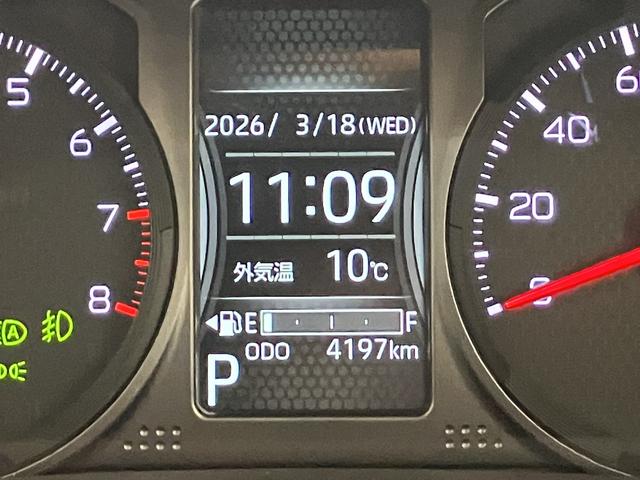 タフトＧ　ダーククロムベンチャー　／オーディオレス／ＬＥＤ／キーレスエントリ　レーダーブレーキ　盗難防止システム　電動格納ドアミラー　Ｂカメラ　レーンアシスト　記録簿　アルミホイール　ＬＥＤライト　オートハイビーム　オートライト　スマートキー　ガラスルーフ（富山県）の中古車