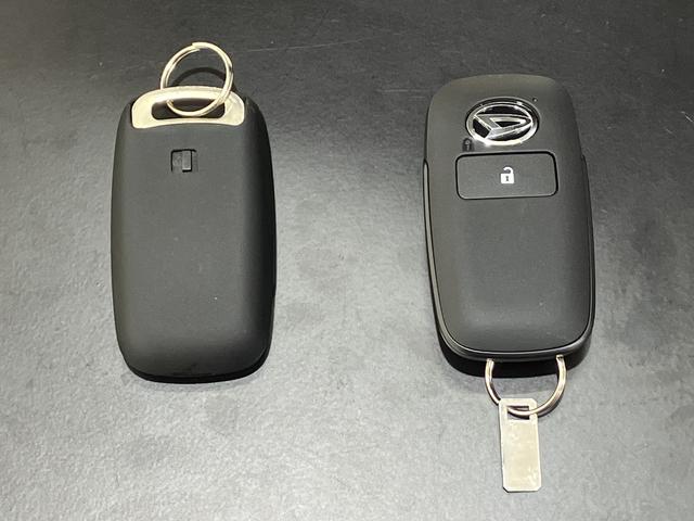 タフトＧ　ダーククロムベンチャー　／オーディオレス／ＬＥＤ／キーレスエントリ　レーダーブレーキ　盗難防止システム　電動格納ドアミラー　Ｂカメラ　レーンアシスト　記録簿　アルミホイール　ＬＥＤライト　オートハイビーム　オートライト　スマートキー　ガラスルーフ（富山県）の中古車