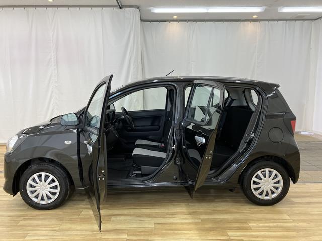 ミライースＬ　ＳＡIII　／オーディオレス／キーレス／マニュアルエアコ車線逸脱警報システム　緊急ブレーキ　Ｒカメラ　アイドリンストップ　キーレスキー　横滑防止装置　デュアルエアバッグ　オートハイビーム　エアバック　オートライト　ＡＢＳ　整備記録簿　安全ボディ（富山県）の中古車