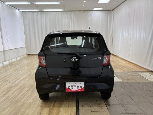 ミライースＬ　ＳＡIII　／オーディオレス／キーレス／マニュアルエアコ車線逸脱警報システム　緊急ブレーキ　Ｒカメラ　アイドリンストップ　キーレスキー　横滑防止装置　デュアルエアバッグ　オートハイビーム　エアバック　オートライト　ＡＢＳ　整備記録簿　安全ボディ（富山県）の中古車